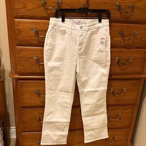 Vineyard vines mid rise kick flare jeans